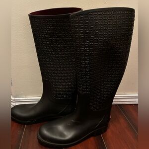 Tommy Hilfiger rubber monogram rain boots